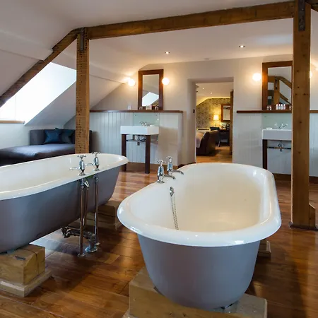 Hotel Du Vin & Bistro 4*