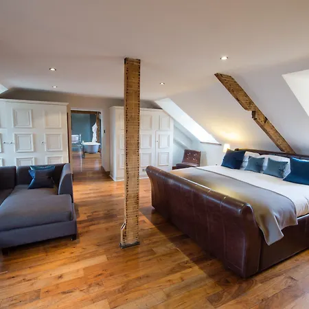 Otel Du Vin & Bistro 4*