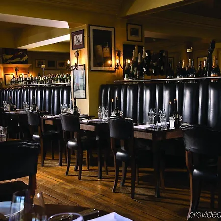 Du Vin & Bistro Szálloda